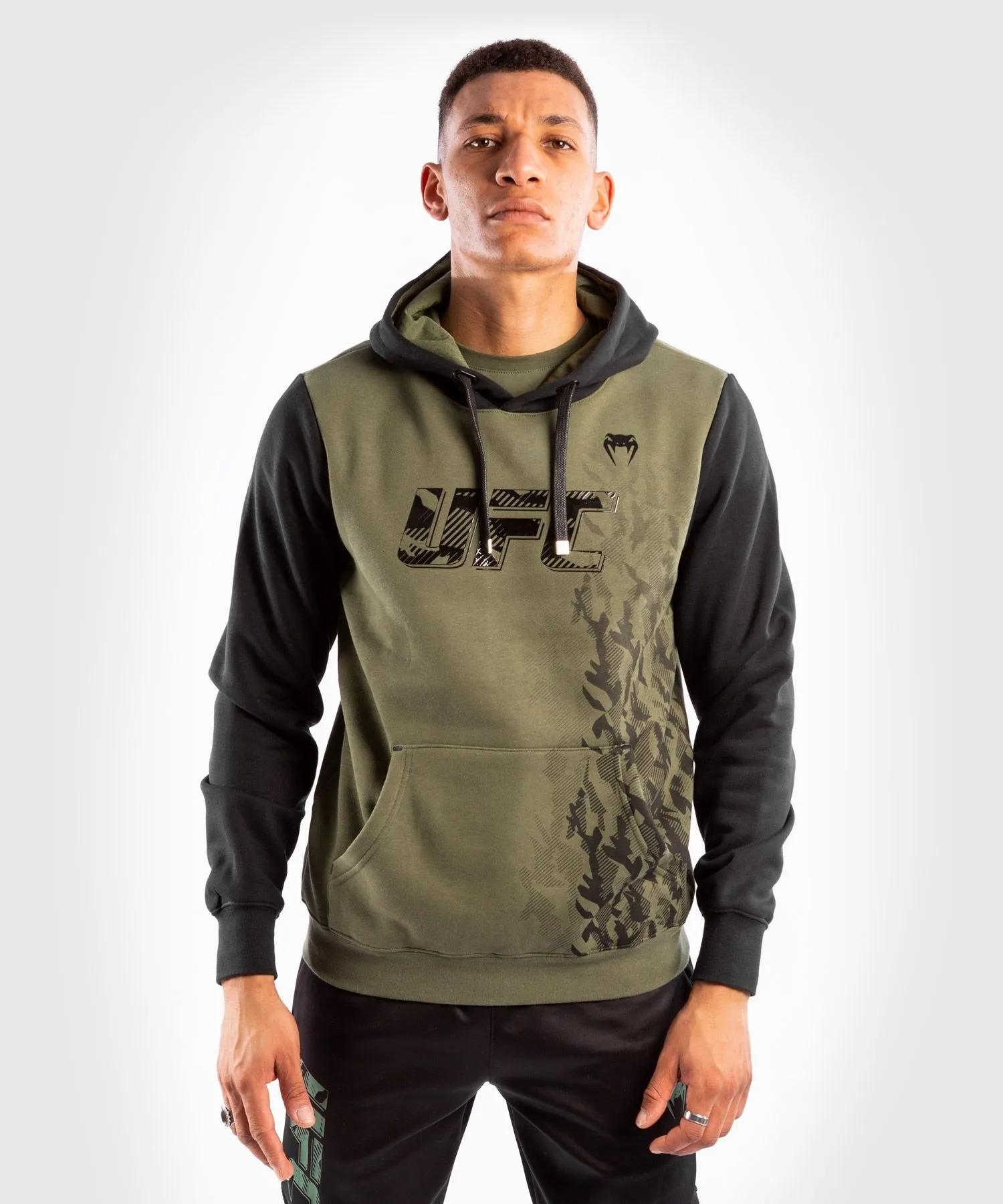VENUM UFC Fight Week Hoodie khaki